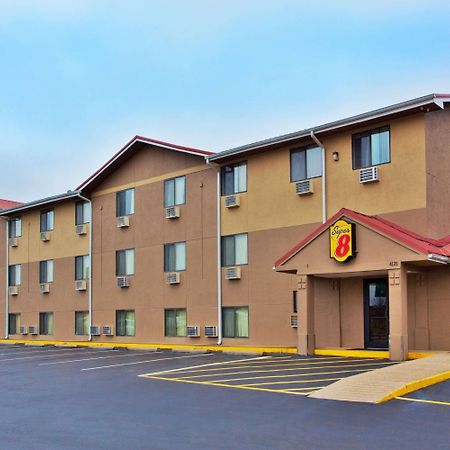 Super 8 By Wyndham Tuscaloosa Hotel Екстериор снимка